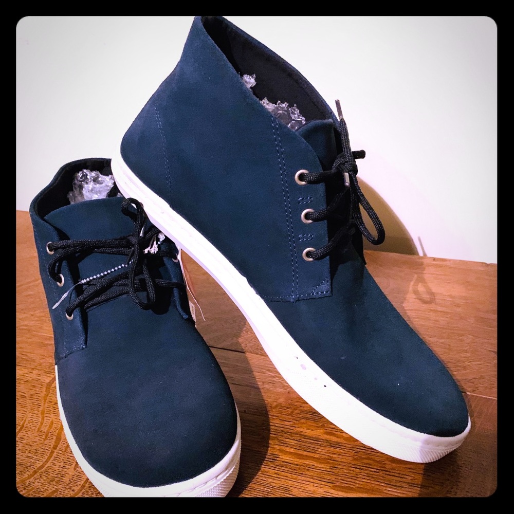 Size 13 Quiksilver Shoe